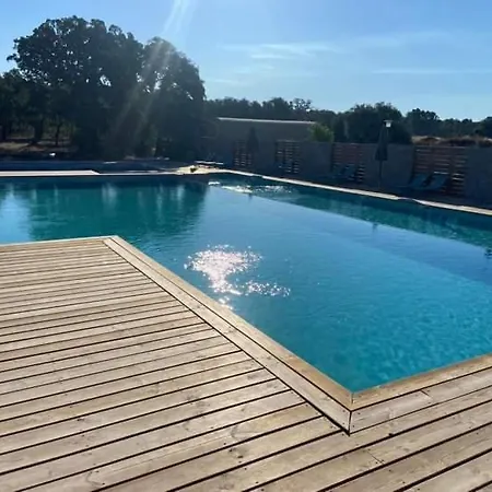 91, T2 A Avec Piscines, Proche *